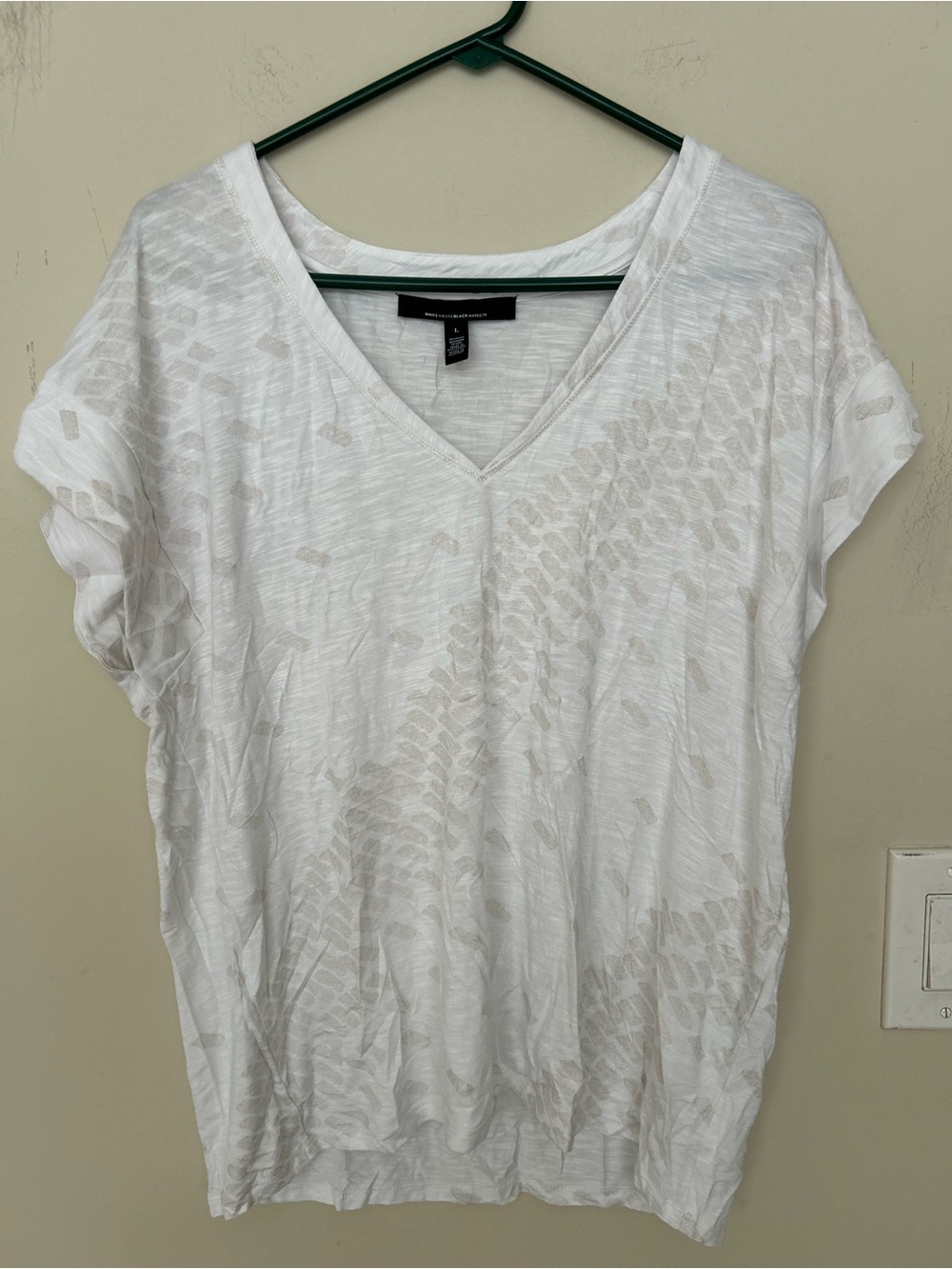 White House Black Market white Dolman Sleeve Relaxed Tee V-Neck size Large